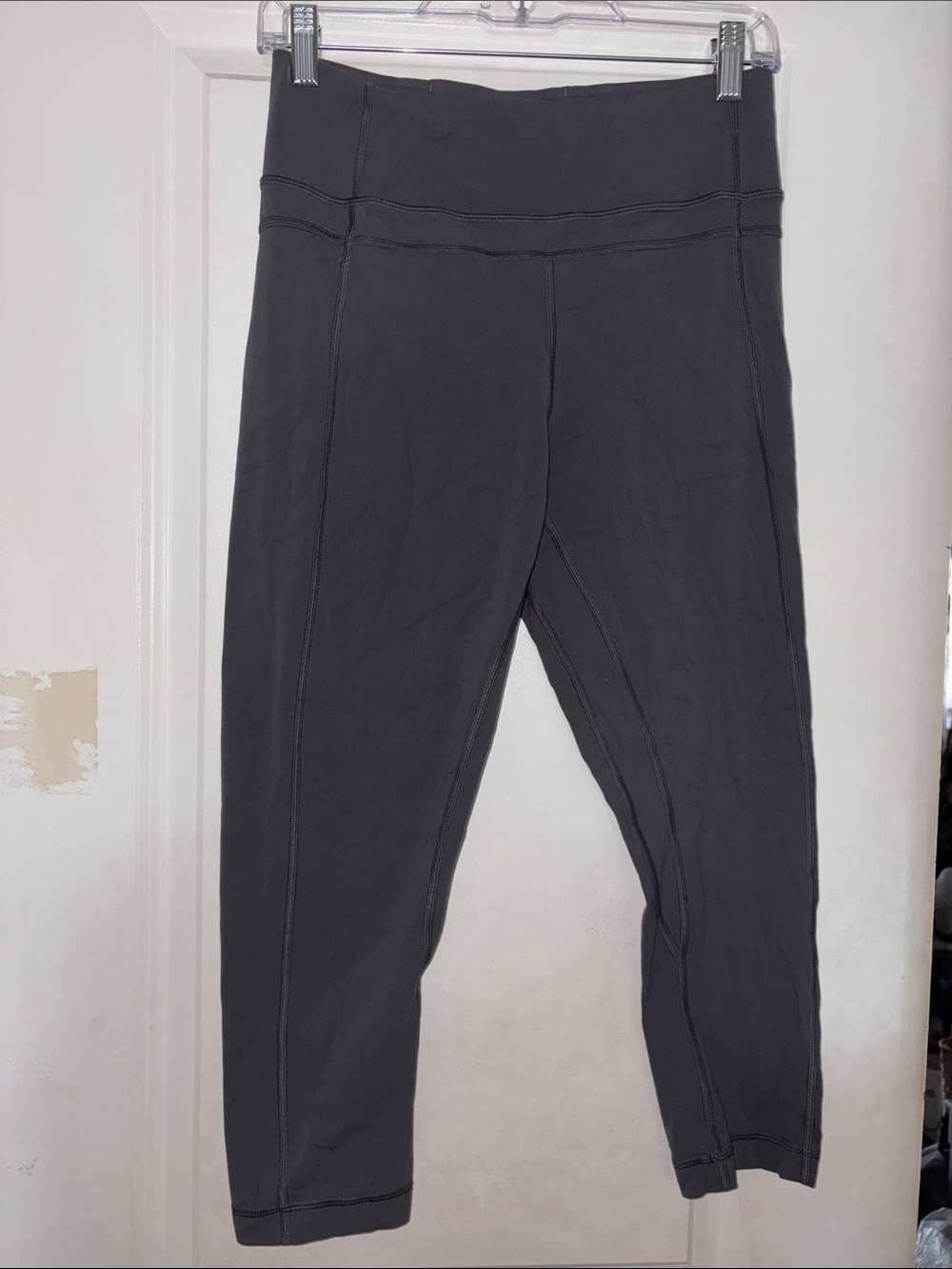 lululemon athletica Gray Cropped Leggings